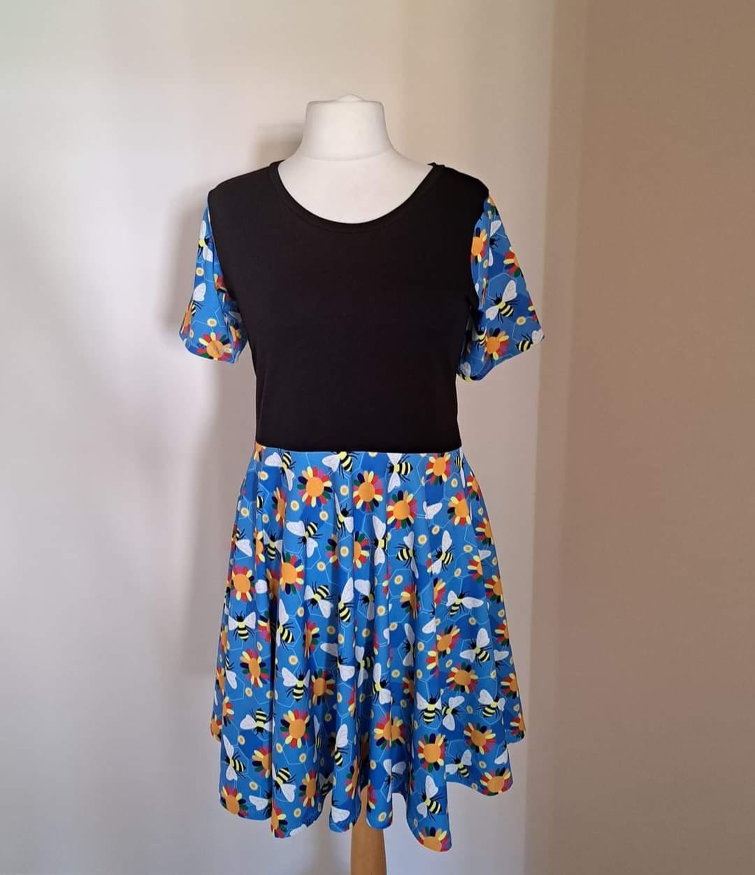 Womens Twirly Dresses